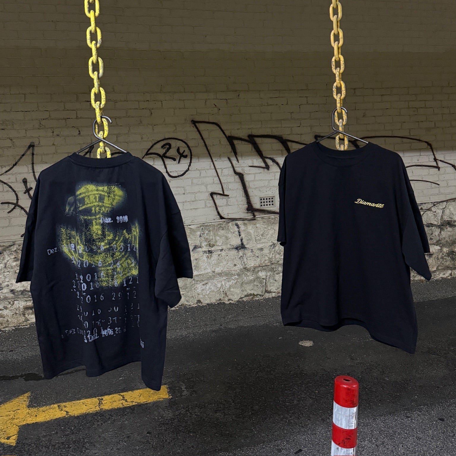 DIAMANTÉ GRAPHIC TEES